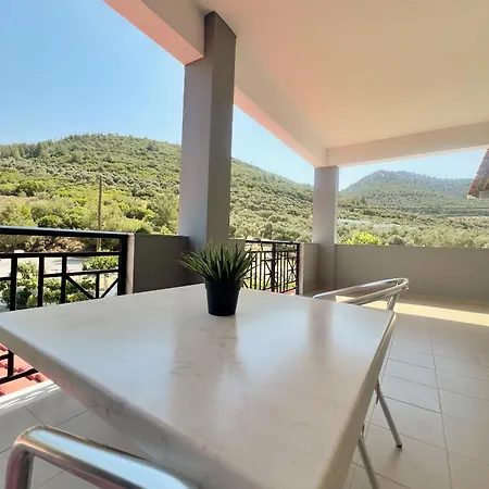 Maria's Skala Rachoni (Thasos)