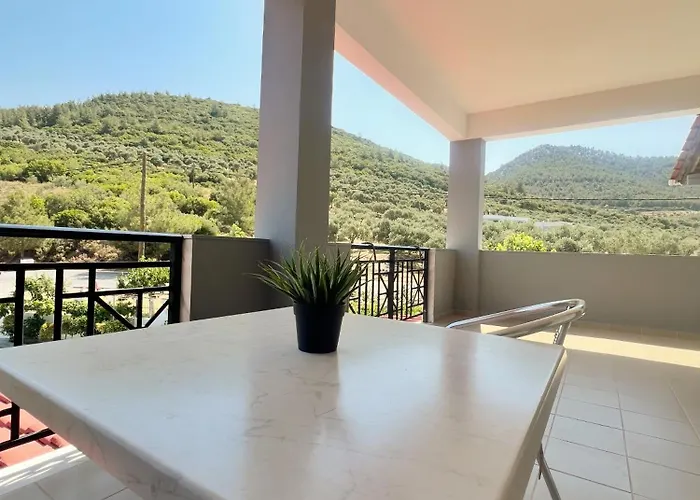 Maria's Skala Rachoni (Thasos)